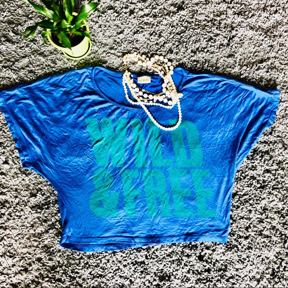 ❌SOLD Wild and Free cropped top
